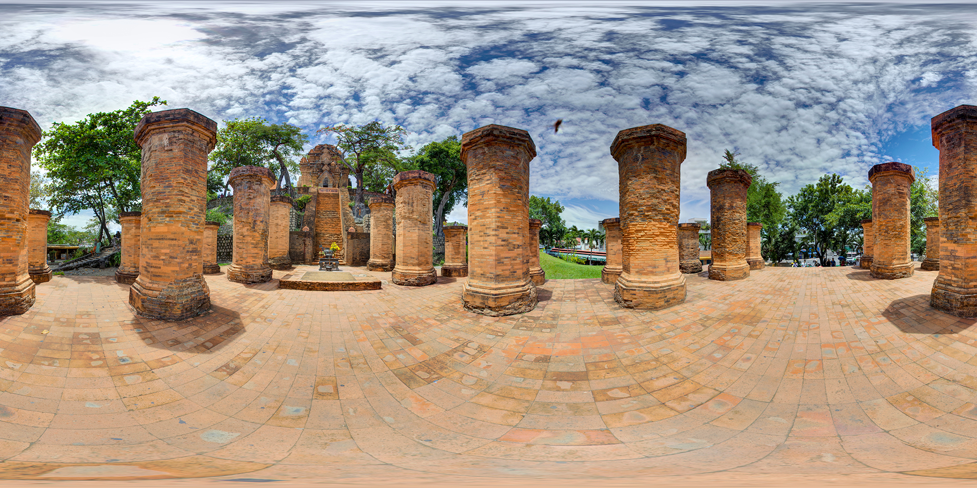 Tháp Bà Ponagar