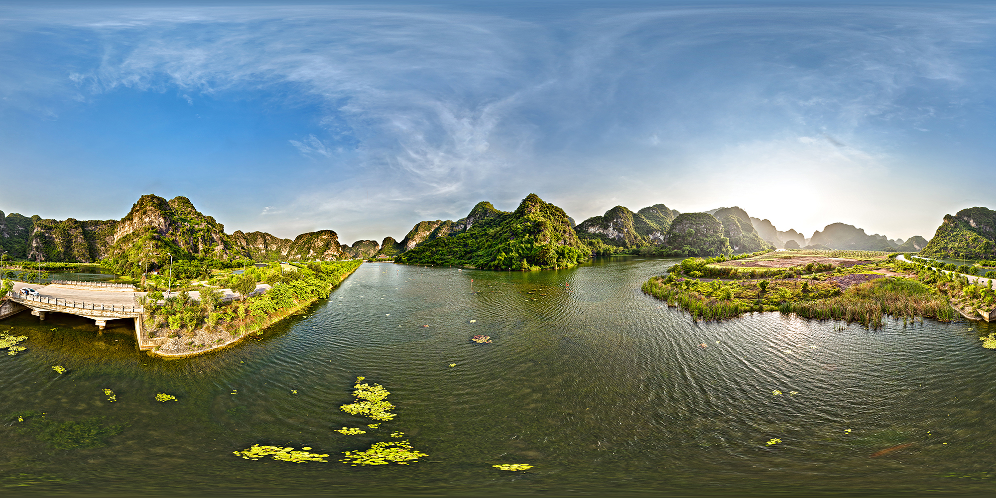 Tam Cốc Bích Động